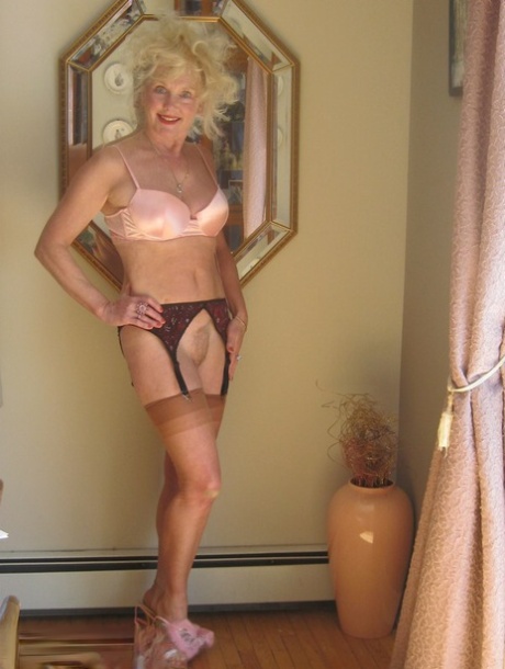 Blonde granny Ruth gives an excellent blowjob and fucks in POV 69927525