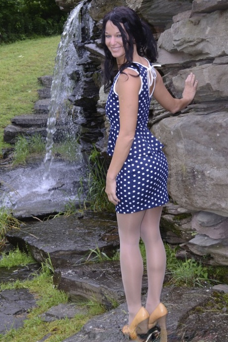 Dark haired chick London River is thoroughly humiliated while in bondage 59178160