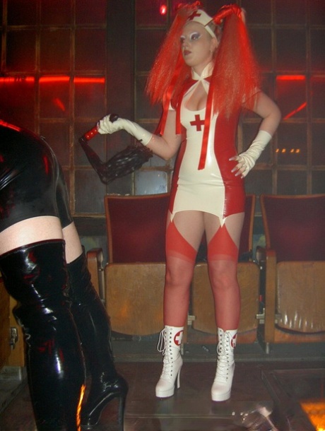 Latex attired chicks Darkwing Zero and Joanne Lafontaine play lezdom games 63813440